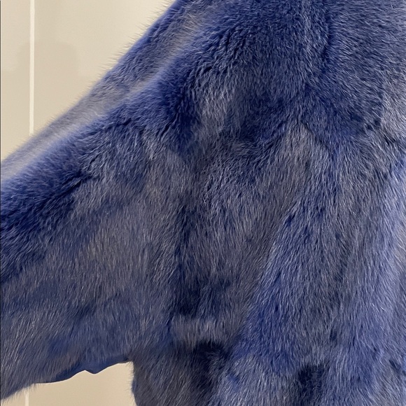 Elegant Blue Teddy Fox Fur Jacket. - Picture 2 of 10